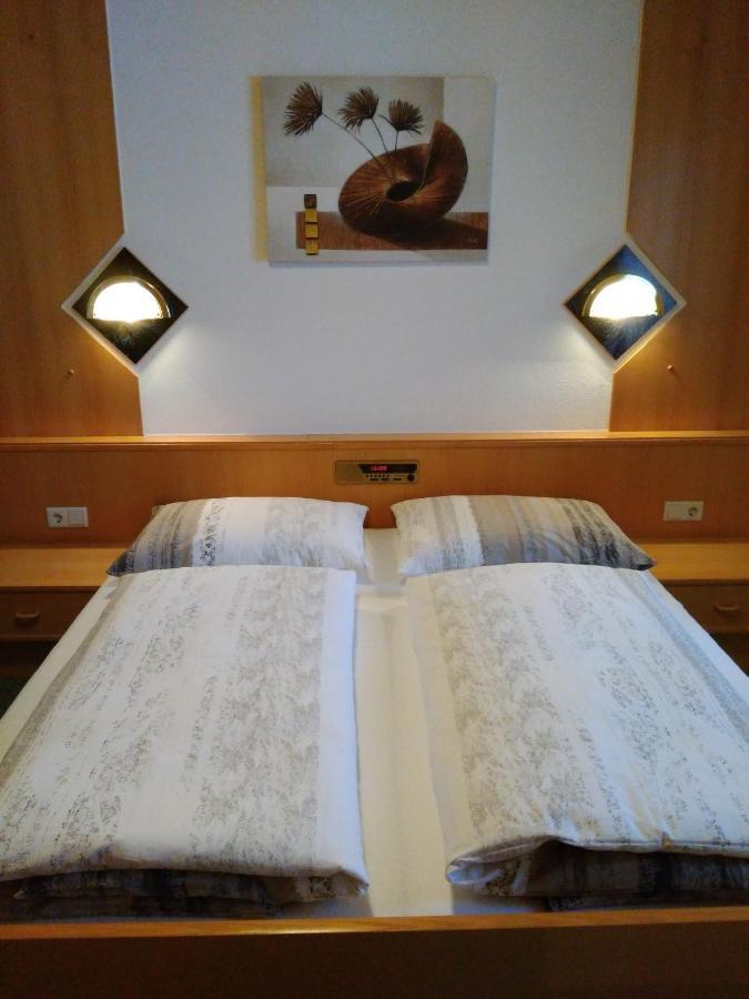 Haus Edelweiss Bed and Breakfast Jerzens Exteriör bild